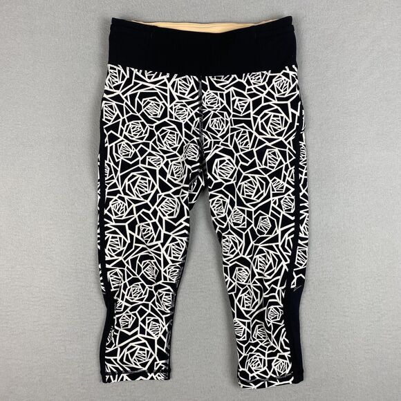Lululemon Real Quick Crop Pants Womens Size 4 Leggings Black White Rose Pattern - Picture 1 of 7